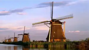 3D PUZZLE DUTCH WINDMILL