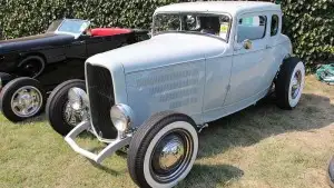 1932 FORD 5 WINDOW COUPE 2N1